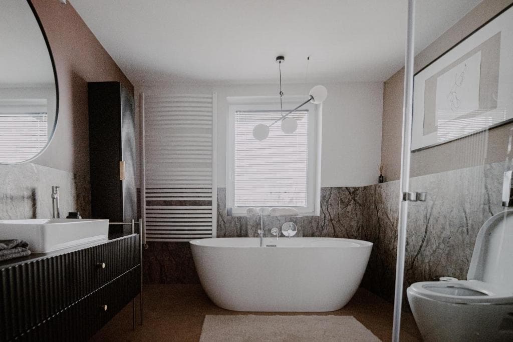 Targowa Luxury 3-Bedroom Apartment - Free Parking 15