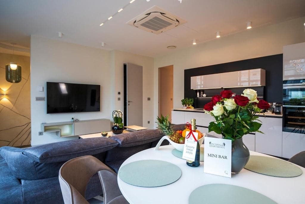 Pietryna Apartments - Private Sauna & Jacuzzi - Centrum, Piotrkowska 103A CHILLINLODZ 20